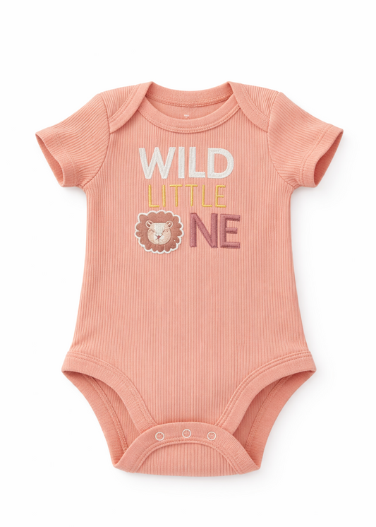 Mameluco/ Body Manga Corta para Bebé “Wild Little One” | Algodón Acanalado