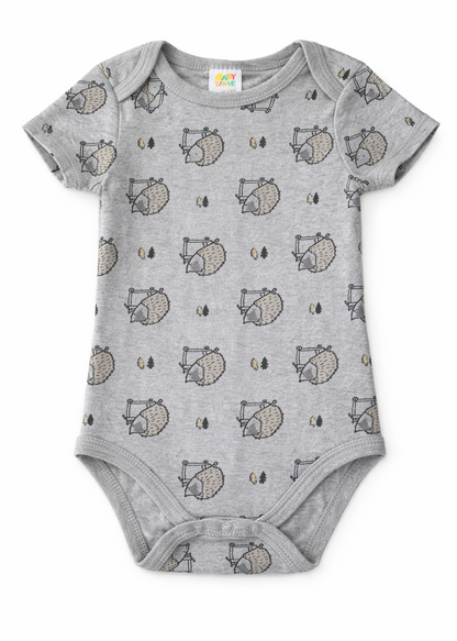 Mameluco/ Body Gris Estampado Puerco Espín Monopatín Manga Corta – Bebé Niño
